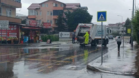 Sakarya'da Sağanak Yağış Sorun Yarattı