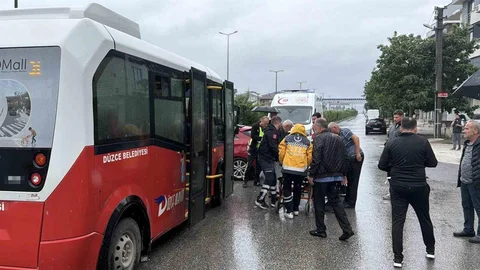 Düzce'de Sağanak Yağış Sonrası Kaza