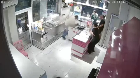 Adana'da Dondurmacıya Silahlı Saldırı