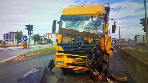 Karapınar'da İki Ayrı Trafik Kazası