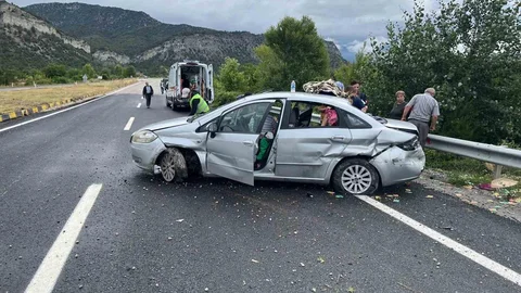Kastamonu'da Kontrolden Çıkan Otomobil Kazası