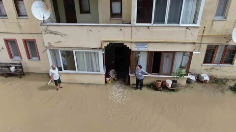 Cide’de Sel Felaketi Sonrası Çalışmalar Sürüyor
