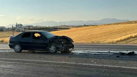 Adıyaman'da Trafik Kazası: 4 Yaralı