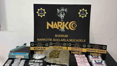 Uyuşturucu Operasyonu: 900 Gram Ele Geçirildi