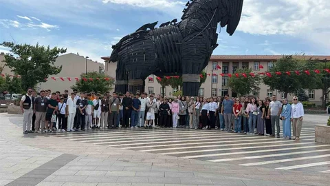 Ağrı'da Öğrenciler Tarih Yolculuğunda