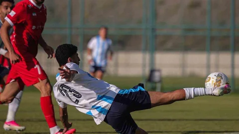 Persepolis Pyramids FC'yi Yendi