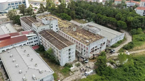 Sinop'ta Eski Hastane Yıkımına Başlandı