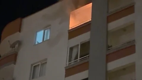 Mersin'de Balkonda Tüp Patlaması