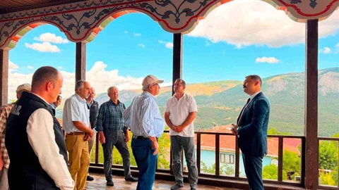 Çivisiz Cami'de Tarihi İnceleme Yapıldı