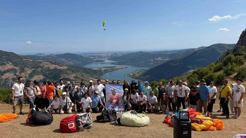 Bayram Kurt İçin Anma Uçuşu Gerçekleştirildi