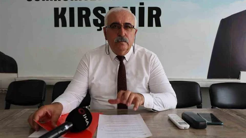 Kırşehir'de CHP Parti Binasına Tepki