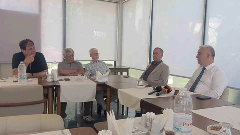 Bergama'da Siyasi Değişim Yaşandı