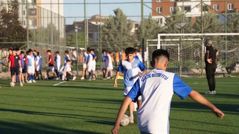 Elazığ'da Yaz Spor Kurslarına İlgi Artıyor
