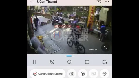 Mersin'de Tehlikeli Bisiklet Sürüşü Görüntülendi