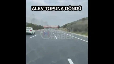 Tarsus'ta Araçta Yangın Çıktı