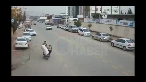 Akdeniz'de Zincirleme Trafik Kazası Görüntülendi