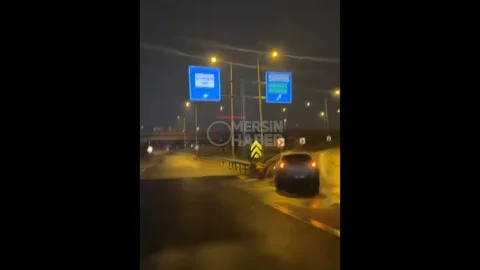 Mersin Liman Yolunda 5 Araç Kaza Yaptı