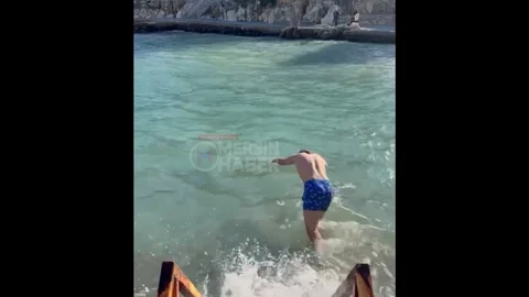 Mersin'de Ocak Ayında Denize Girildi