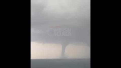 Mersin'de Hortum Görüntüleri Paylaşıldı