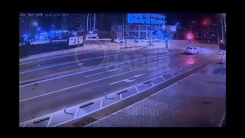 Mersin'de Ambulans ve Otomobil Çarpıştı