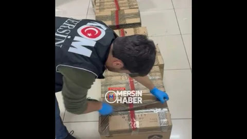 Mersin'de Kaçak Parfüm Operasyonu Yapıldı