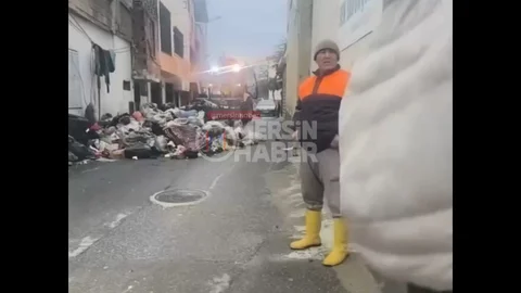 Toroslar’da Çöp Ev Temizliği Gerçekleşti