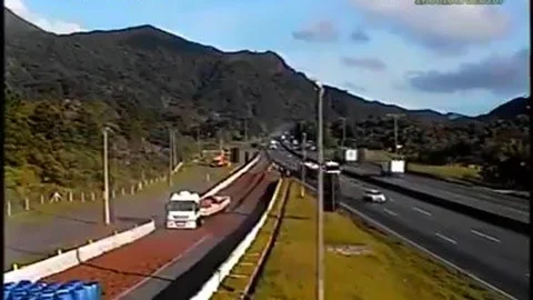 Sonuna Kadar İzleyelim, Kaçış Rampaları Küçük Araçlar İçin Mola Yeri Değildir