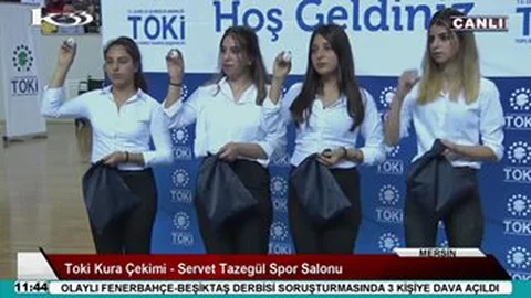 Mersin'de TOKİ Kura Çekimi, Servet Tazegül Spor Salonunda Yapıldı