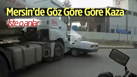 Mersin'de Trafik Kazası Anlık Kameralara Yansıdı