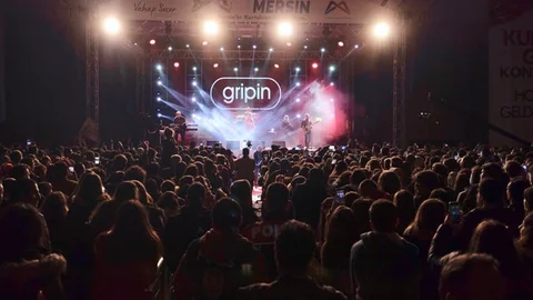 Mersin'de 3 Ocak Kurtuluş Konserleri Gripin - Kubat