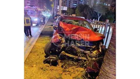 Mersin’de 2. Çevre Yolu’nda Kaza: Otomobil Refüje Çıktı