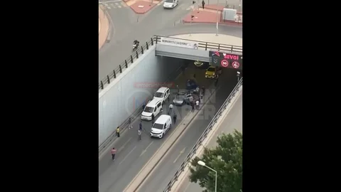 Sevgi Kavşağı’nda Zincirleme Kaza