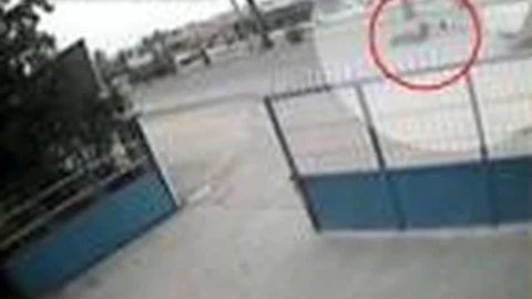 Motosikletle Metrelerce Sürüklendiler