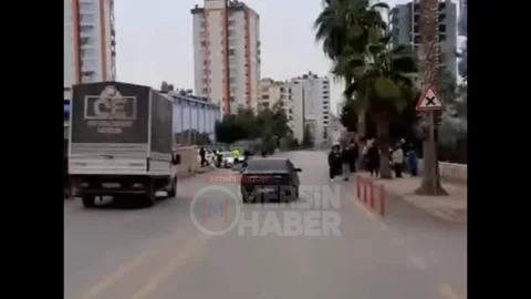 Toroslar'da Araç Çarpışması Meydana Geldi