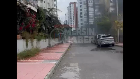 Mersin'de Jeneratör Yangını Kameralara Yansıdı