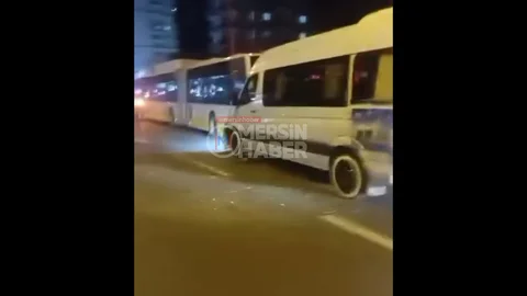 Alata'da Zincirleme Kaza Meydana Geldi