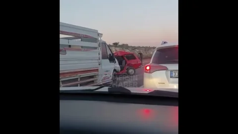 Mersin'de Şiddetli Trafik Kazası Görüntüleri Yayınlandı