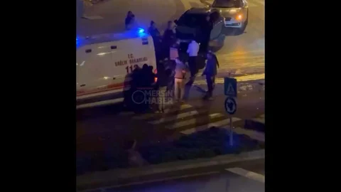 Mersin'de Aşırı Hız Kavşakta Kazaya Neden Oldu