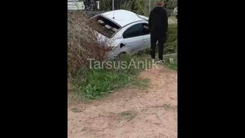 Tarsus Otoyol Bağlantı Yolunda Kadın Sürücü Yaralandı
