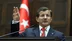 Başbakan Davutoğlu, İstanbul'da düzenlenen etkinlikte Türkiye'deki kimlik siyaseti tehlikesine dikkat çekti.