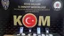 Sivas Merkez'de Kaçak Tütün ve Cep Telefonu Operasyonunda 5 Gözaltı Gerçekleşti