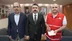 Bursa Yıldırım'da Başkan Oktay Yılmaz, Kurban Bayramı için Türk Kızılay'a bağışta bulundu.