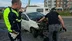 Düzce'de Refüje ve Ağaçlara Çarpan Otomobilin Motoru Koptu, Sürücü Yaralandı