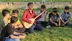 Muş Merkez'de 14 Yaşındaki Ömer Gezen, Bağlama Çalıyor