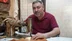Gaziantep'te 54 yaşındaki Arif Eriş, 12 metrekarelik atölyesinde ayakkabı parçaları üreterek birçok ülkeye ihraç ediyor.