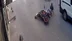 İstanbul Beyoğlu'nda Scooter Kullanan 4 Yaşındaki Çocuğa Motosiklet Çarptı
