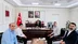 Ağrı Patnos'ta LGS birincisi Muhammed Yusuf Işık, Kaymakam Dertlioğlu tarafından ödüllendirildi.