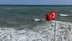 Mersin'de Kuvvetli Rüzgar Nedeniyle Dalgalar Kıyılara Çarpıyor