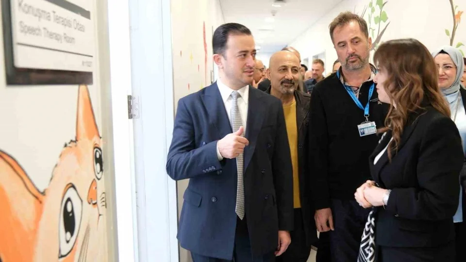 Mersin İl Sağlık Müdürü Ekici, Çok Disiplinli Çocuk ve Genç Ruh Sağlığı Merkezi’ni İnceledi