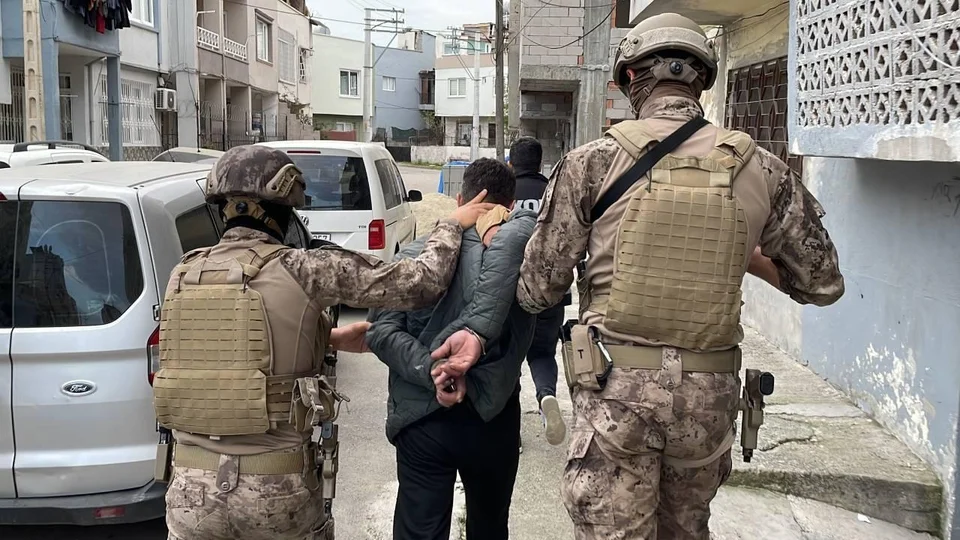 Zehir Tacirlerine Nefes Aldırılmadı! Mersin Valiliği Açıkladı: Narkotik'ten 147 Operasyon, 170 Gözaltı!